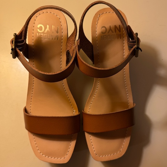 NWOT Madden NYC Lifft Faux Leather Platform Sandals in Cognac Women's size 6 - Picture 12 of 15